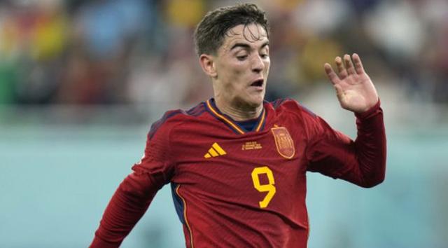 LOL英雄联盟直播-包含加拿大翻盘法国，加维统治全场的词条