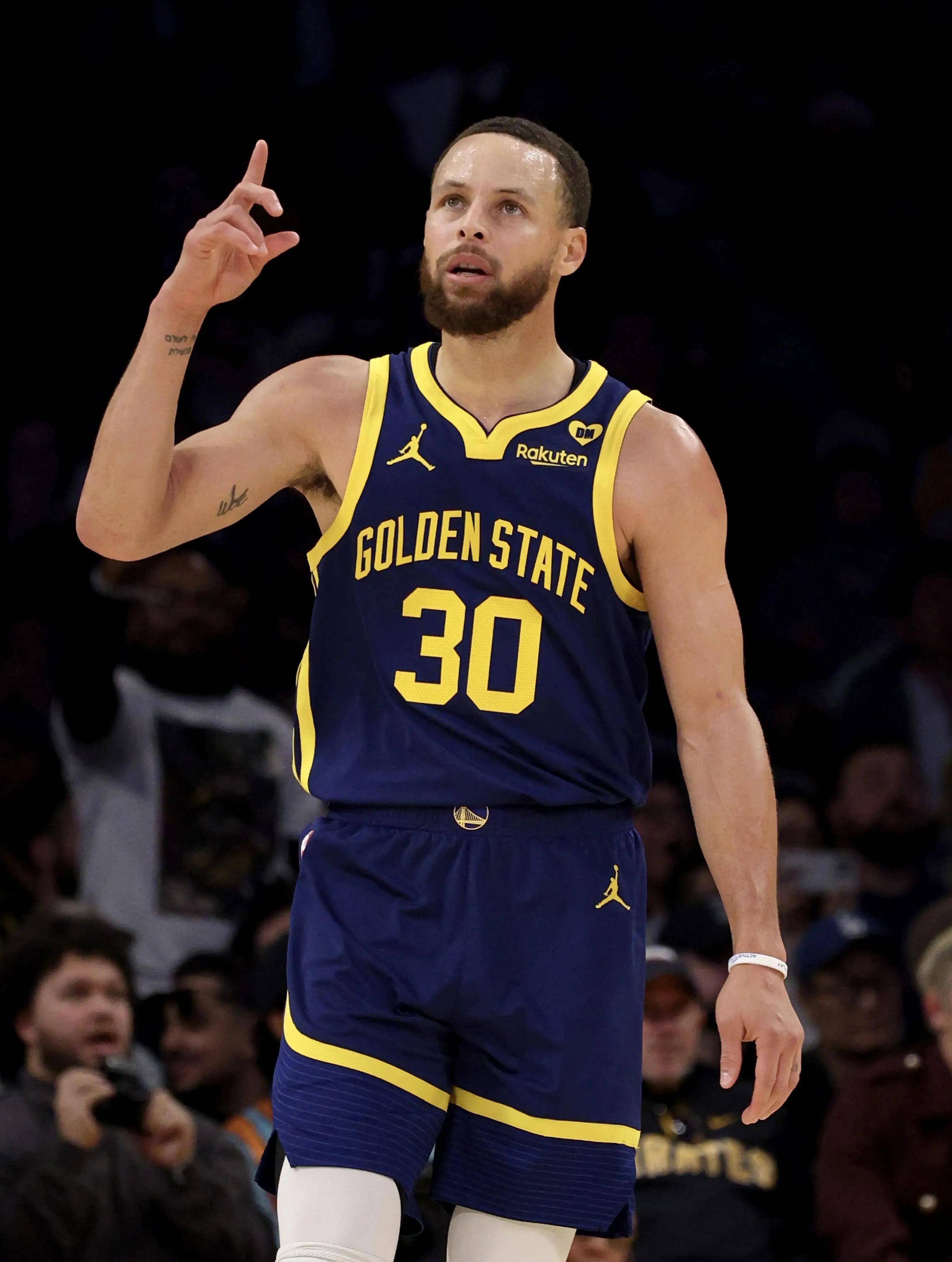 关于阿根廷男篮逆转76人,库里打破历史纪录的信息 关于阿根廷男篮逆转76人,库里打破历史纪录的信息