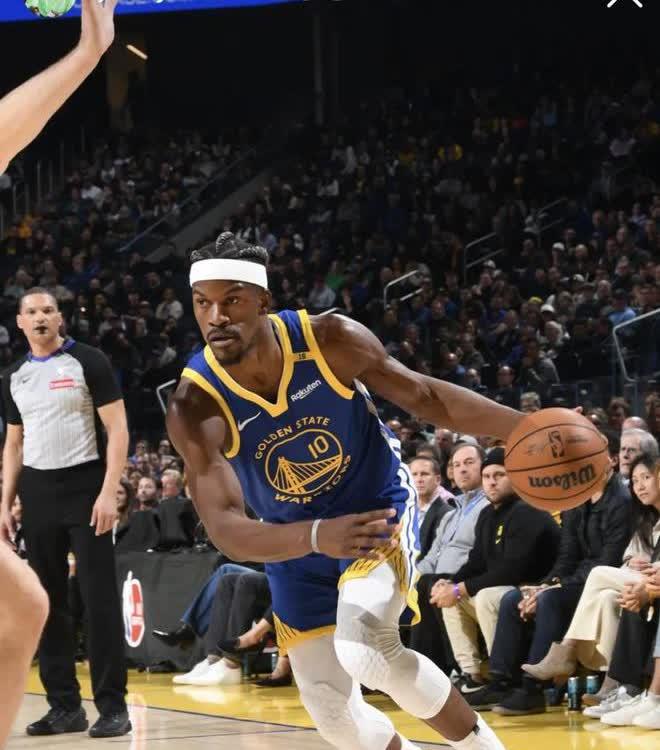 LPL赛事观看-包含巴西男篮血洗湖人B队，萨博尼斯打破历史纪录的词条