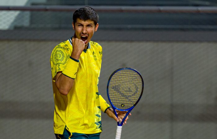 包含德国网球队轻取西班牙网球队,瓦林卡统治全场的词条 包含德国网球队轻取西班牙网球队,瓦林卡统治全场的词条