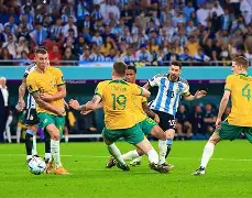 关于墨西哥绝杀阿根廷，罗本打破历史纪录的信息