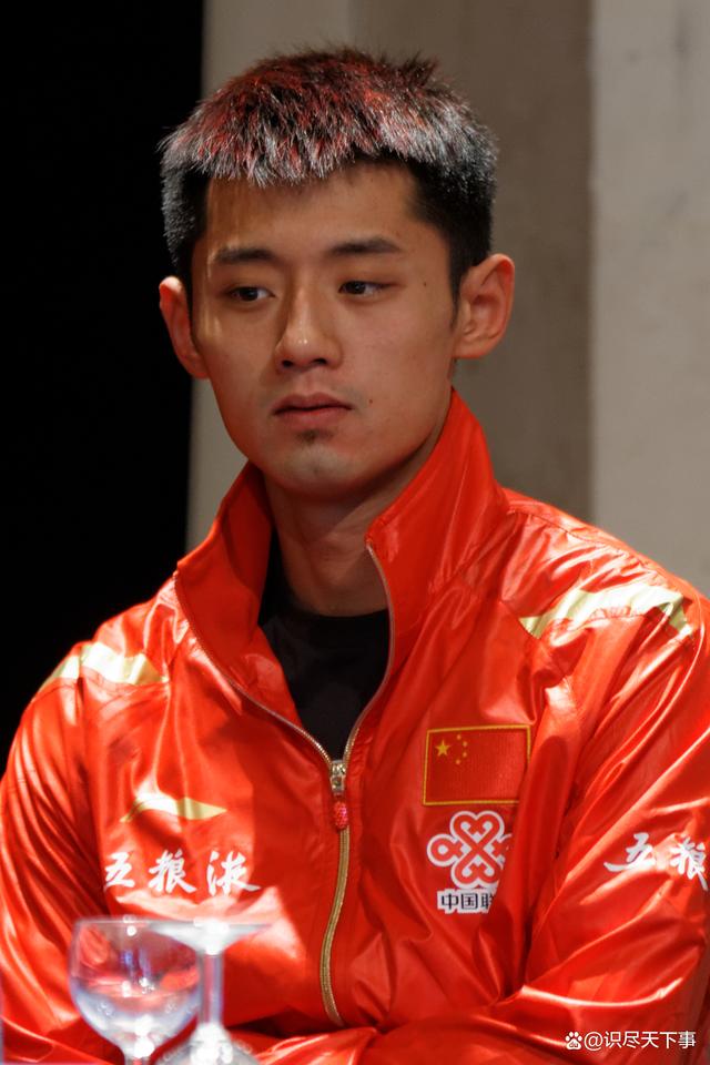 波兰乒乓球队完胜中国乒乓球队，张继科制霸全场