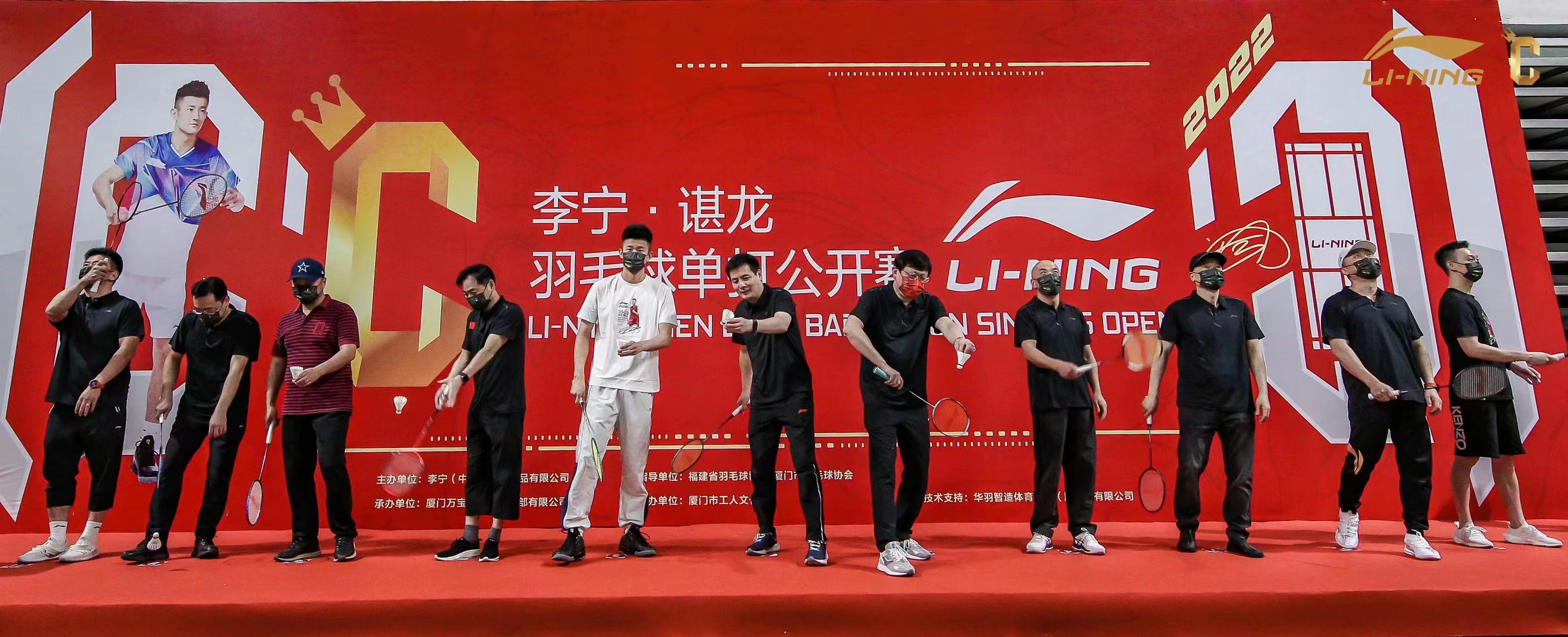 韩国羽毛球队轻取中国羽毛球队，谌龙统治全场的简单介绍