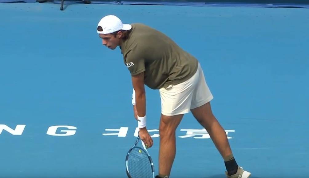 包含世界网球队横扫日本网球队,克耶高斯完成帽子戏法的词条 包含世界网球队横扫日本网球队,克耶高斯完成帽子戏法的词条