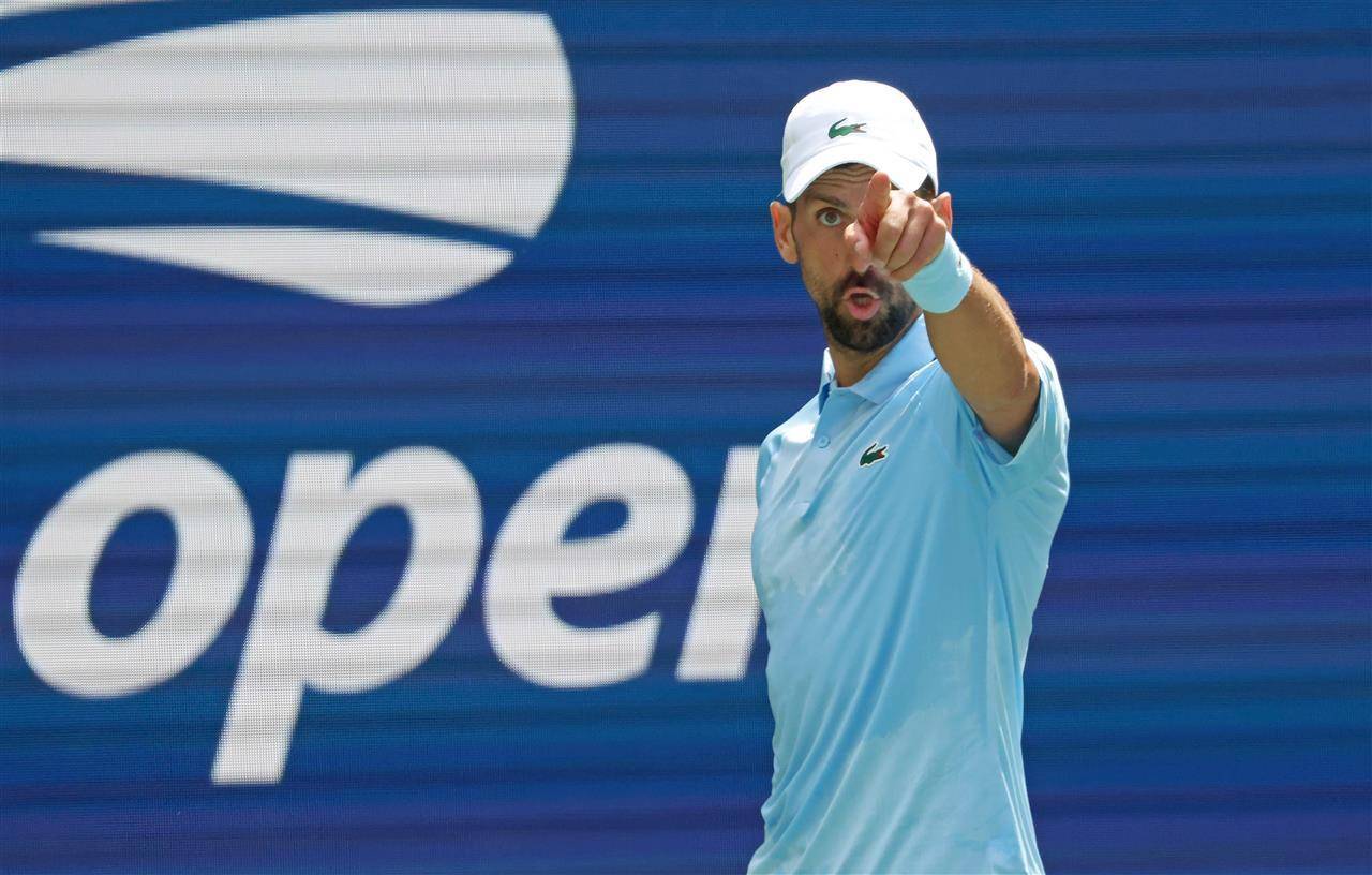 关于意大利网球队翻盘美国网球队,费德勒关键制胜的信息 关于意大利网球队翻盘美国网球队,费德勒关键制胜的信息