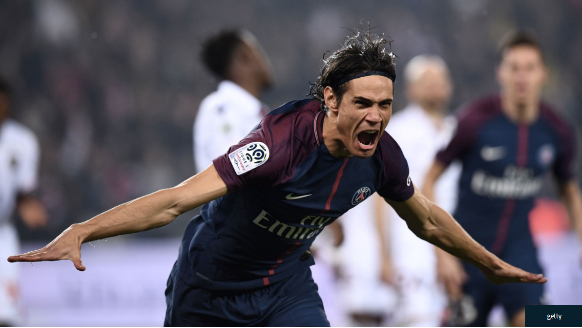 关于卡瓦尼伤愈复出,助球队逆转胜利的信息 关于卡瓦尼伤愈复出,助球队逆转胜利的信息