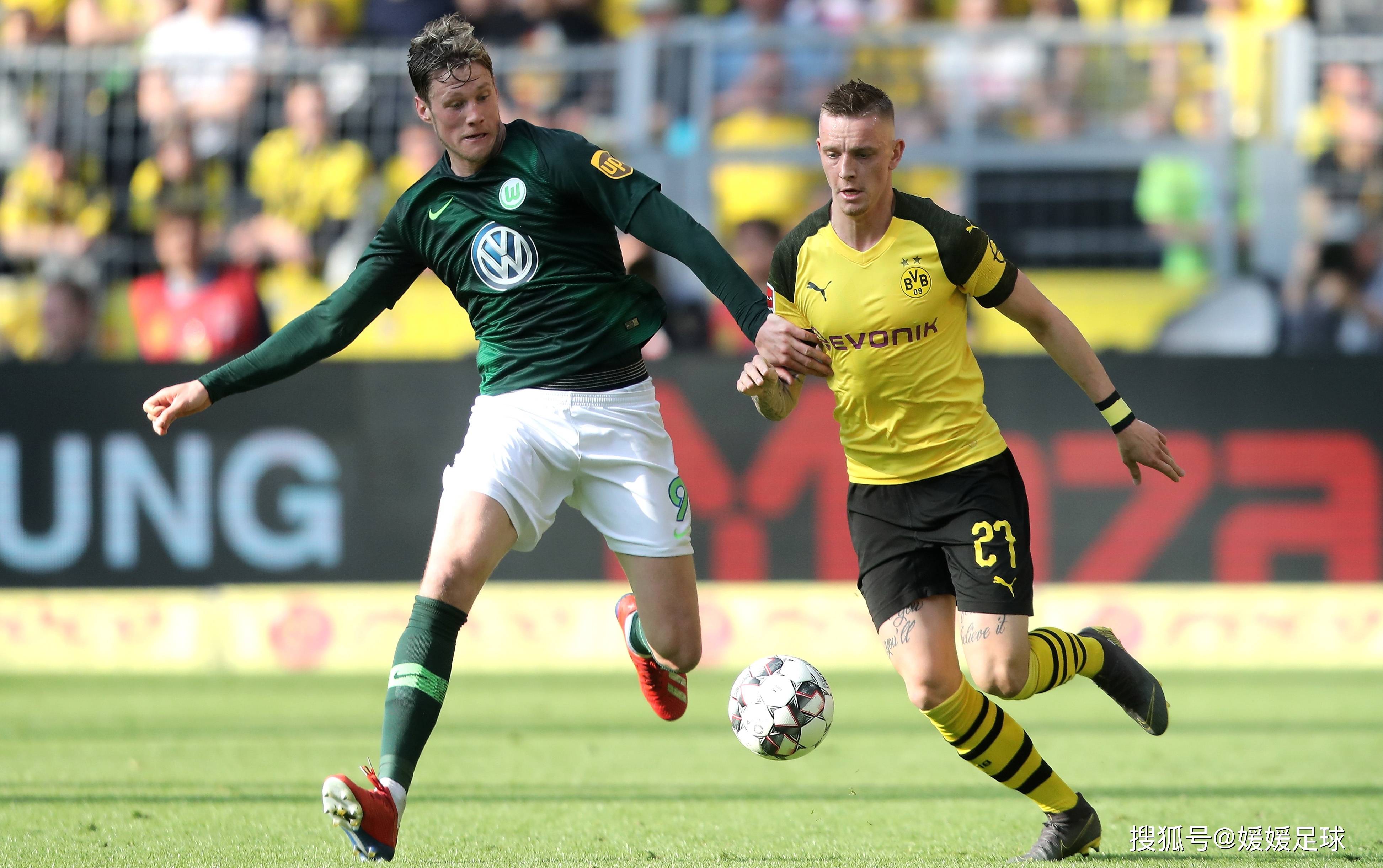 门兴格拉德巴赫主场惜败巴塞罗那的简单介绍