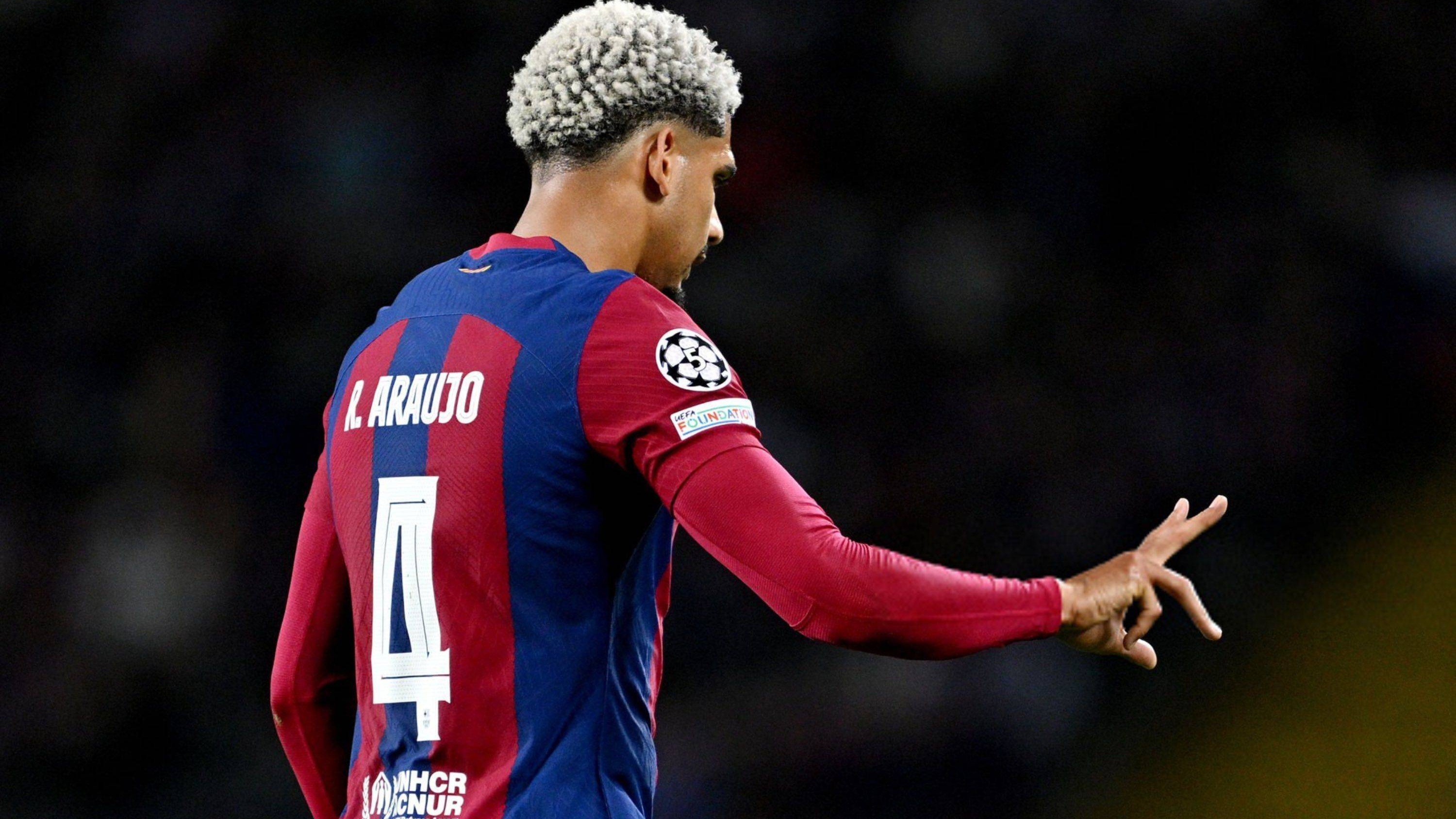 巴萨主力后卫领红牌,球队战力大减的简单介绍 巴萨主力后卫领红牌,球队战力大减的简单介绍